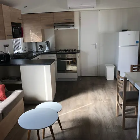 Gc - Confort Et Détente, 3 Ch, 2 Sdb, Au Calme, Sur Parcelle Arborée Camping