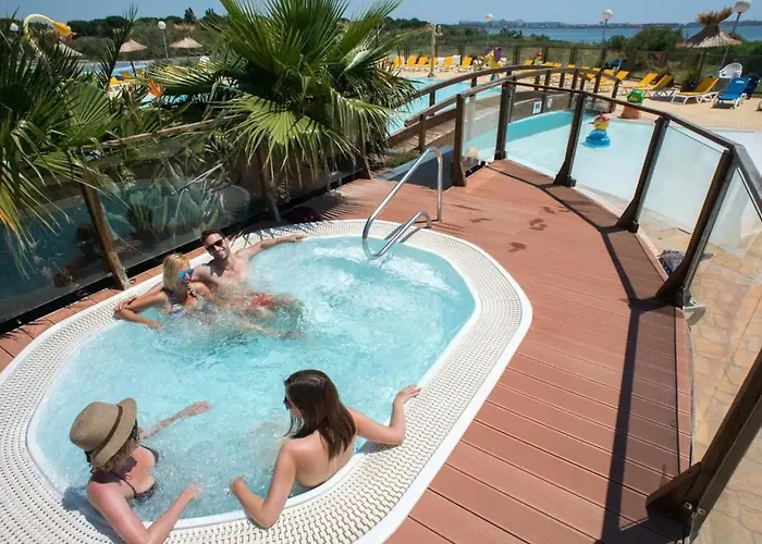 Parque de Campismo Gc - Confort Et Detente, 3 Ch, 2 Sdb, Au Calme, Sur Parcelle Arboree *